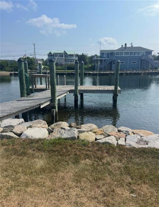 41 Breach Drive, Westerly, Rhode Island 02891, USA