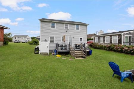 14 Stanton Avenue, Narragansett, Rhode Island 02882, USA