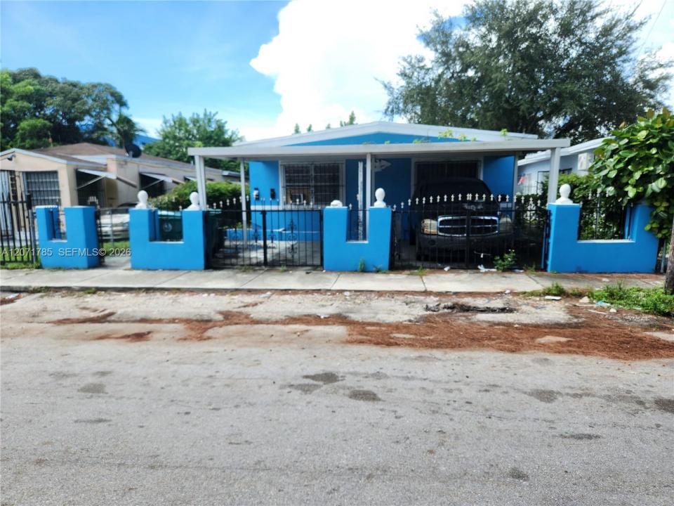 6950 NW 6th Ct, Miami, Flórida 33150, Estados Unidos