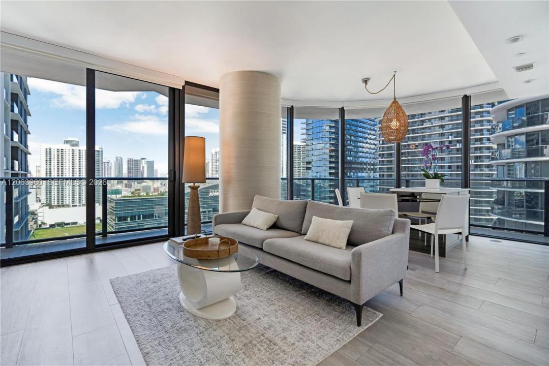 55 SW 9th St 2301, Miami, 플로리다 33130, 미국