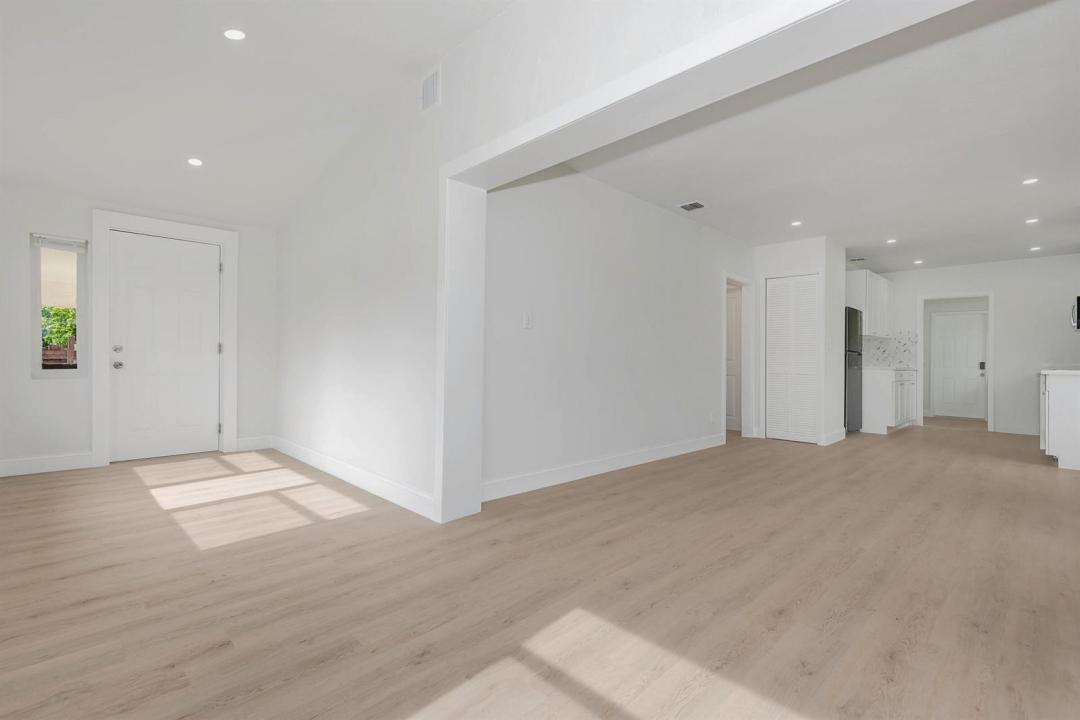 546 NW 5th Avenue, Homestead, Floryda 33030, USA
