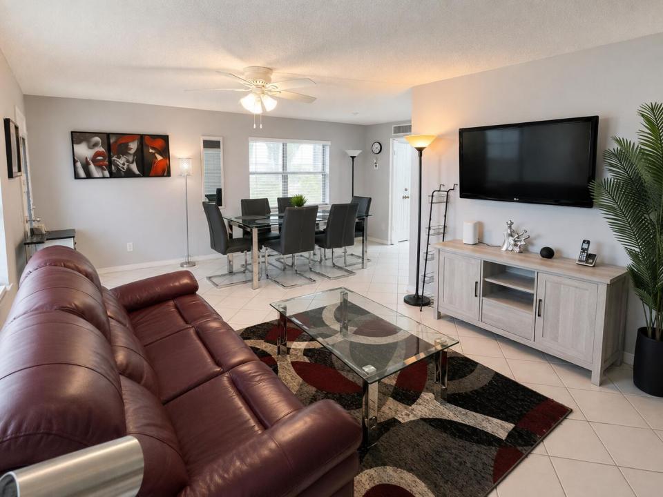 258 BURGUNDY F, Delray Beach, Florida 33484, USA