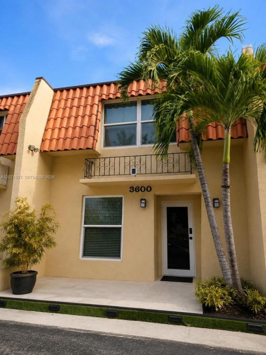 3600 NE 167th St 19, North Miami Beach, Florida 33160, Stati Uniti