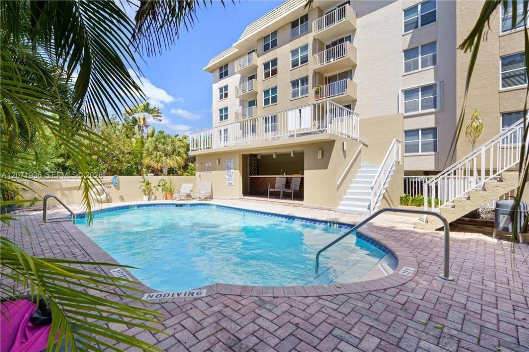 1050 SE 15th St 202, Fort Lauderdale, فلوريدا 33316, الولايات المتحدة