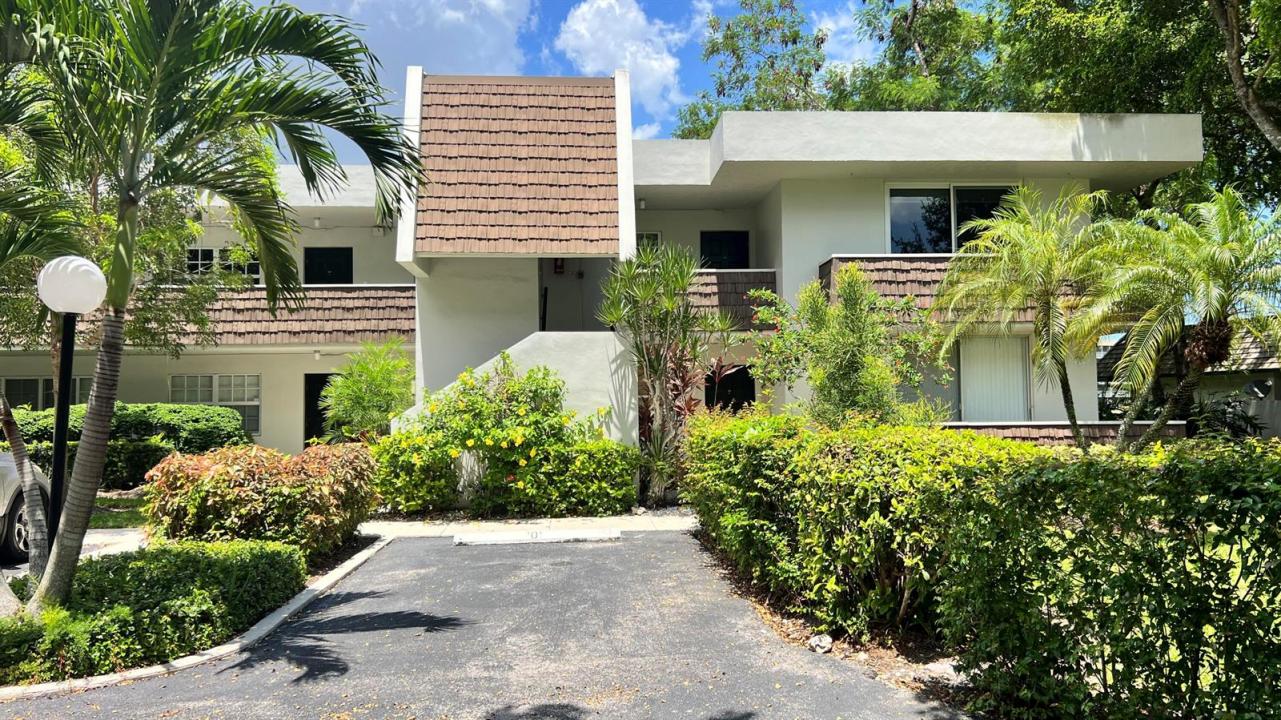 4017 N CYPRESS Drive 101, Pompano Beach, Florida 33069, Stati Uniti
