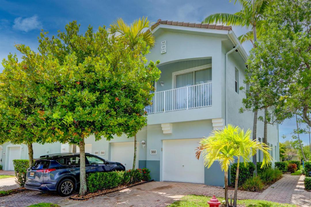 3061 LAUREL RIDGE Circle, Riviera Beach, Floride 33404, États-Unis