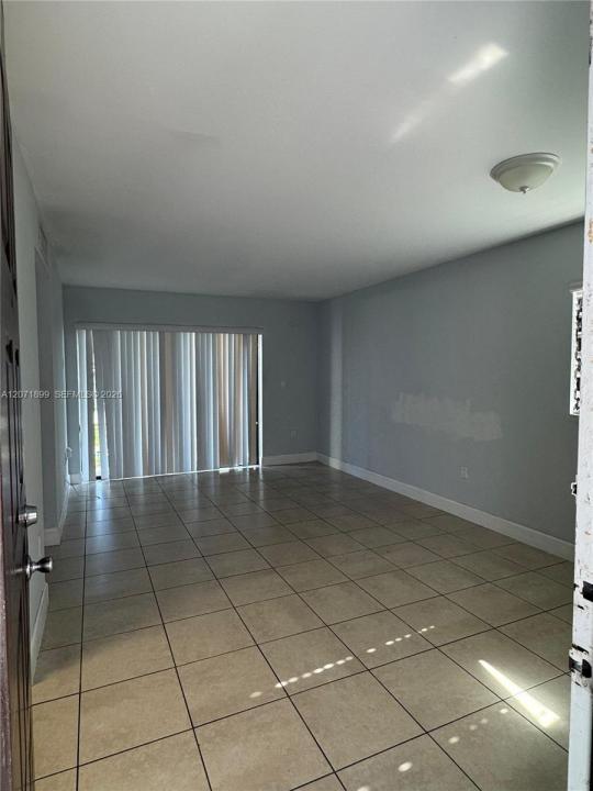 7401 SW 152nd Ave 105-1, Miami, Floride 33193, États-Unis