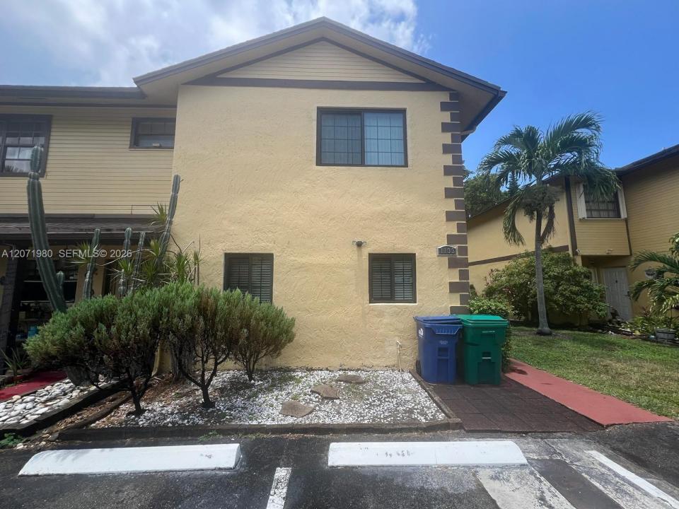 1133 NE 210th Ter, Miami, Florida 33179, Stati Uniti