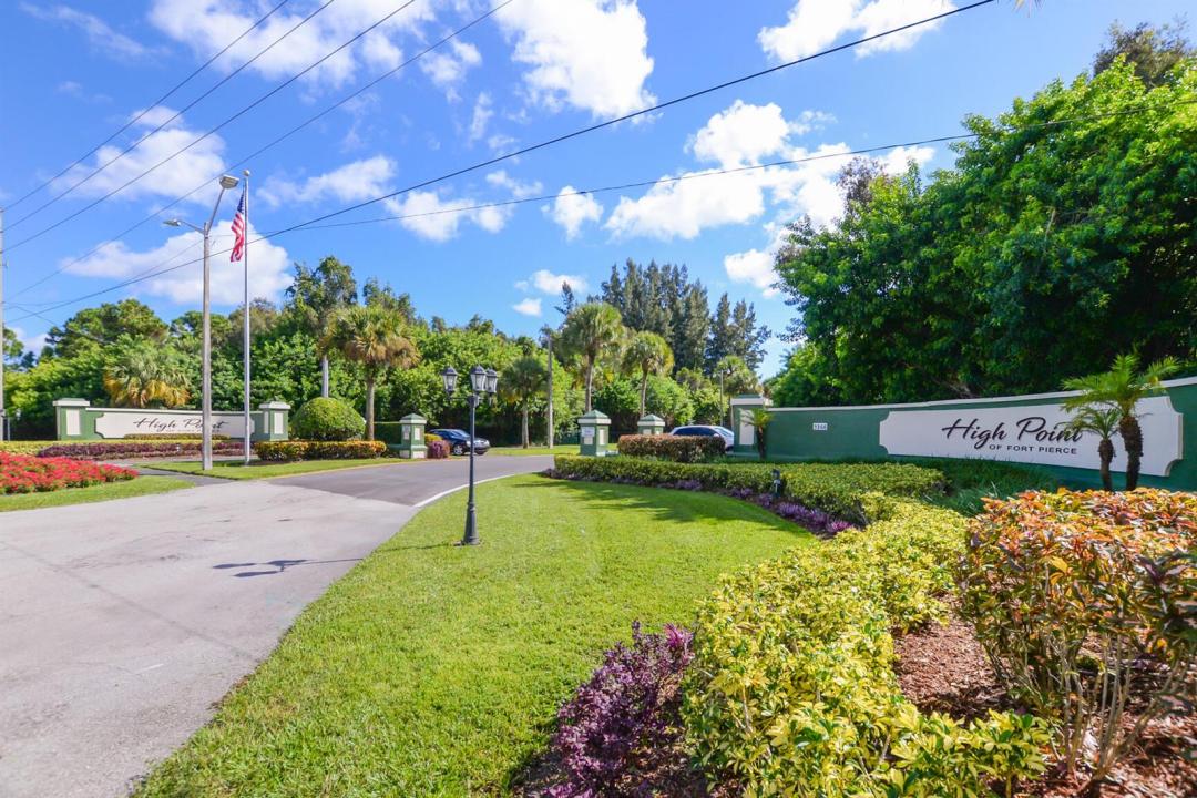 911 SAVANNAS POINT Drive C, Fort Pierce, Florida 34982, USA