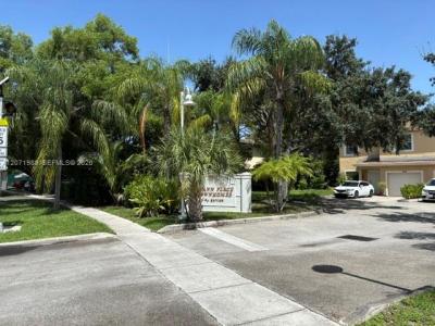 7469 Tam Oshanter Blvd, North Lauderdale, Florida 33068, USA