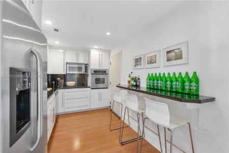90 Edgewater Dr 917, Coral Gables, Флорида 33133, Соединенные Штаты