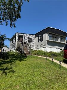301 Bulgermarsh Road, Tiverton, Rhode Island 02878, USA