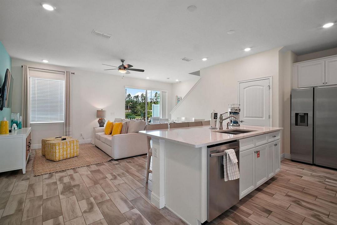 8174 Coconut Place, Kissimmee, Florida 34747, USA