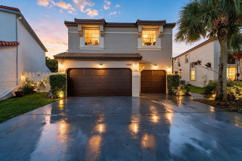 15887 NW 11th St, Pembroke Pines, Floride 33028, États-Unis