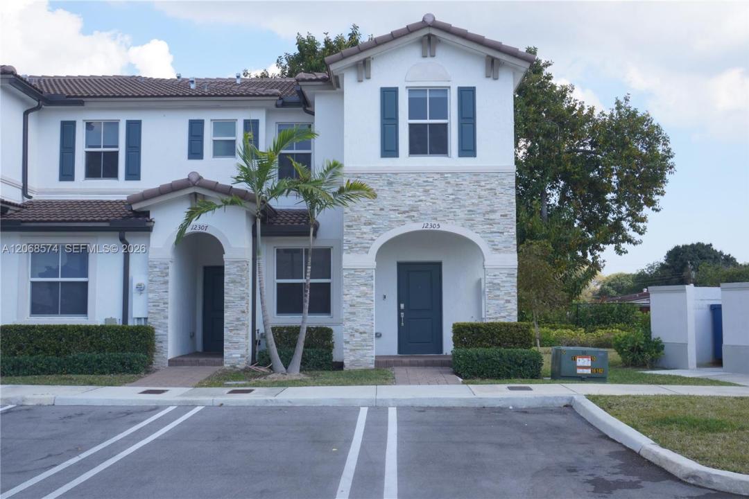12305 NW 23 Ct, Miami, Floride 33167, États-Unis