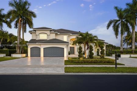 3526 Juniper Ln, Davie, Florida 33330, USA
