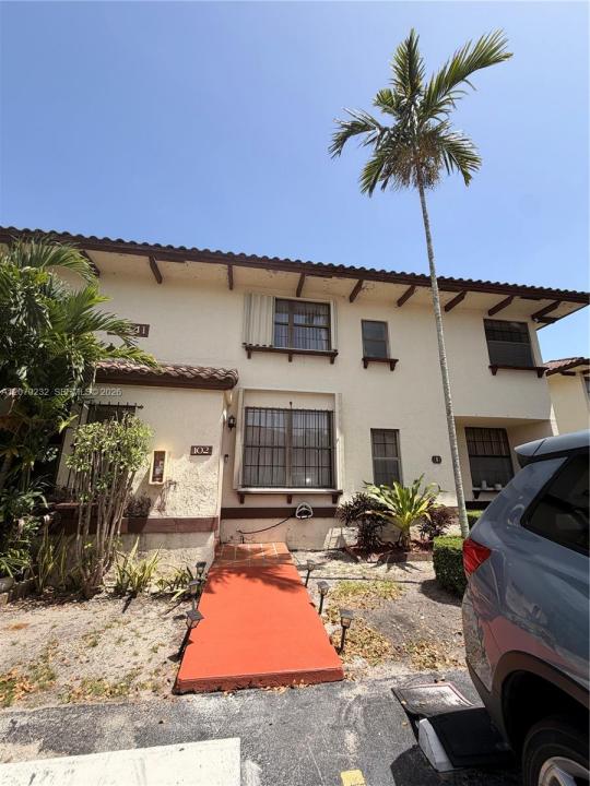 12241 SW 16th Ter 102-K, Miami, Florida 33175, USA