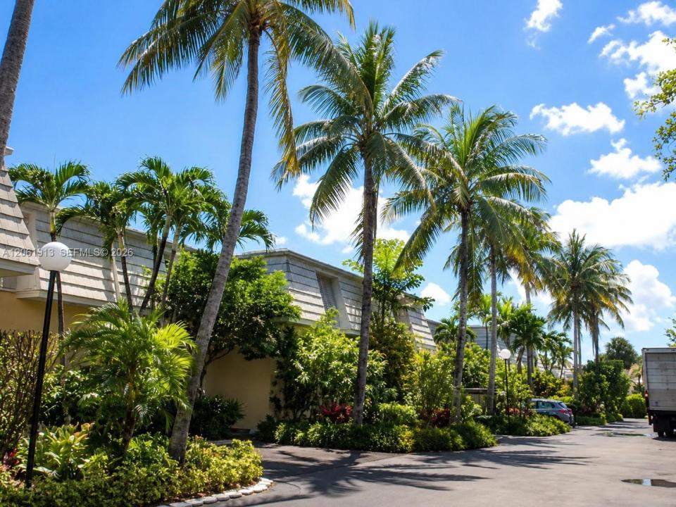 224 Sea View Dr 104, Key Biscayne, Floride 33149, États-Unis