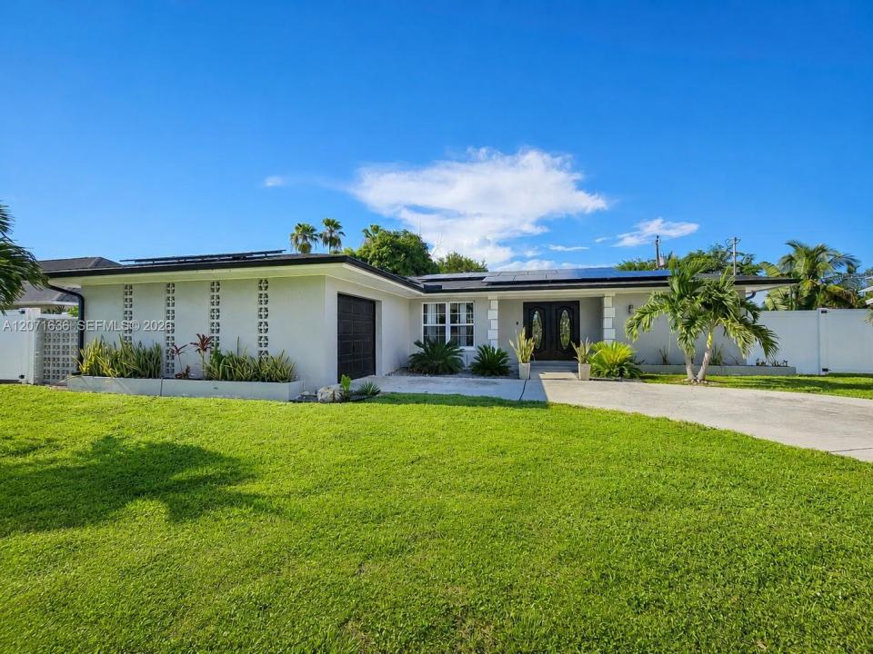 1419 shelby pwky, Cape Coral, Flórida 33904, Estados Unidos
