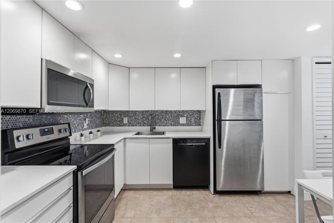 3970 Oaks Clubhouse Dr 306, Pompano Beach, Floride 33069, États-Unis