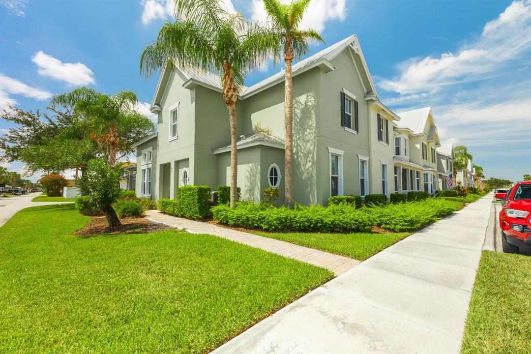 10451 SW Academic Way, Port St. Lucie, Florida 34987, Stati Uniti