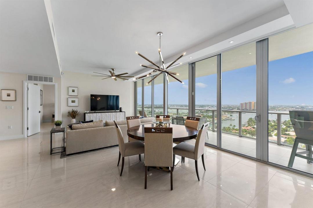 3100 N Ocean Drive 1906, Singer Island, Florida 33404, USA