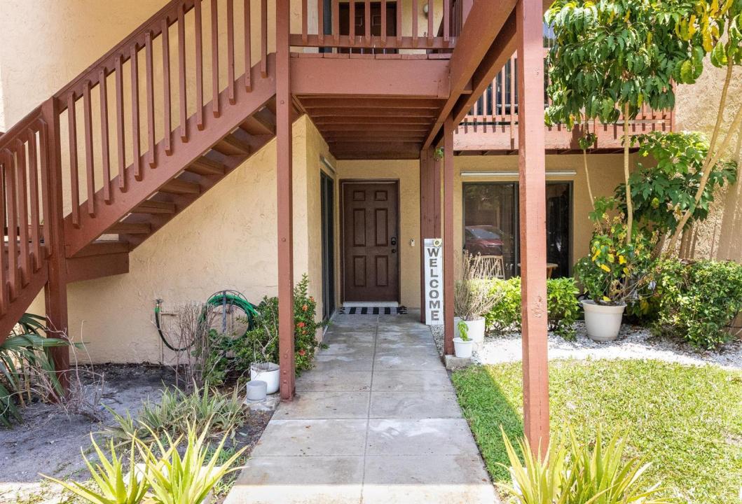 803 LAKEVIEW Circle, Royal Palm Beach, Floride 33411, États-Unis