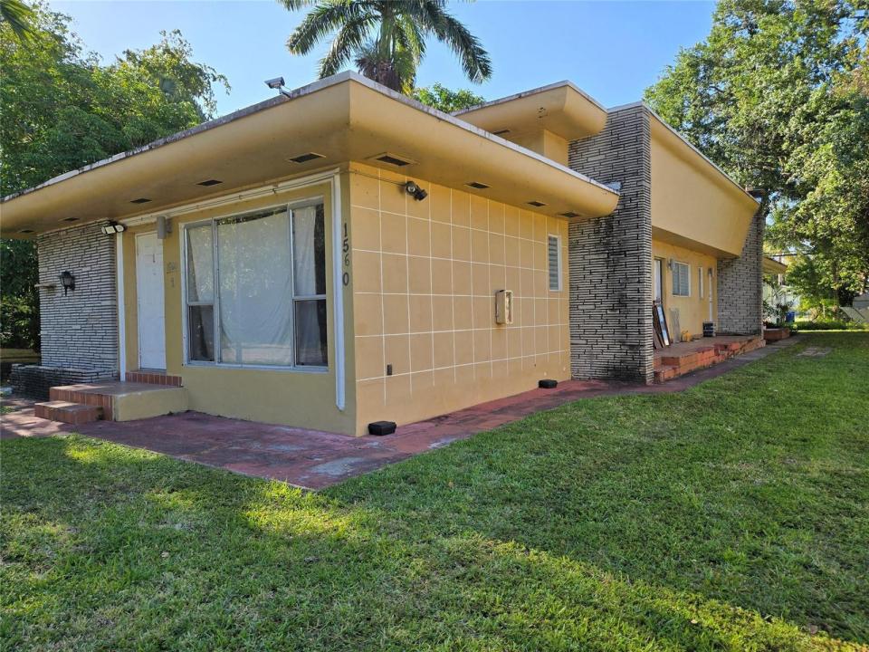 1560 NE 111TH Street 2, Miami, Florida 33161, Stati Uniti