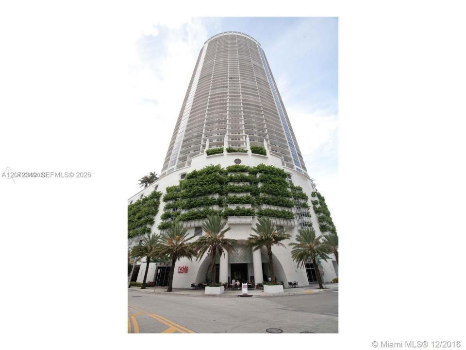 1750 N Bayshore Dr 2908, Miami, Floryda 33132, USA