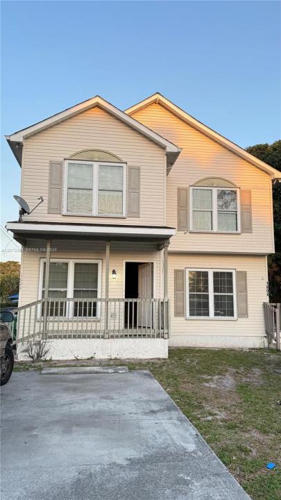 1600 SW 44th Ave, Fort Lauderdale, Florida 33317, Stati Uniti