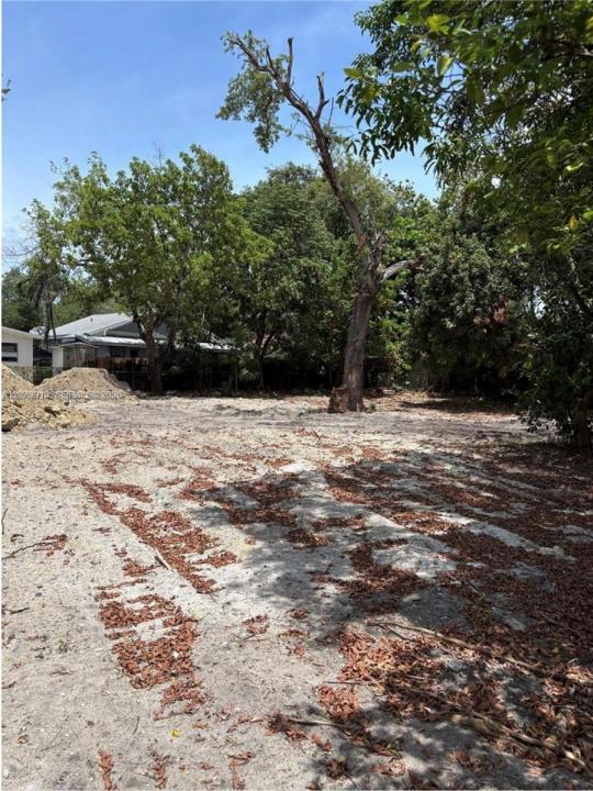 301 NE 58 St, Miami, Floride 33137, États-Unis