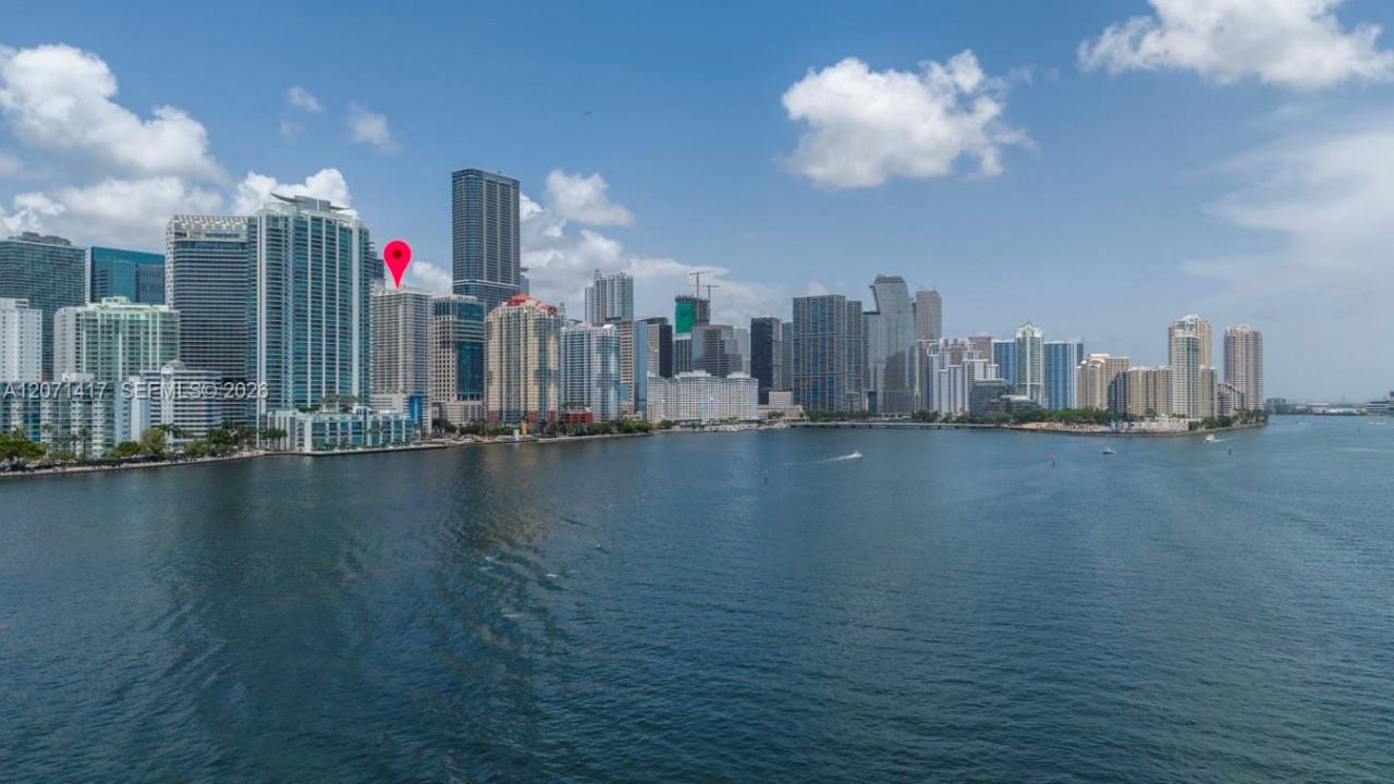 1200 Brickell Bay Dr 3310, Miami, Florida 33131, Stati Uniti