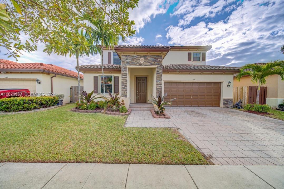 139 NE 26th Ave, Homestead, Floride 33033, États-Unis