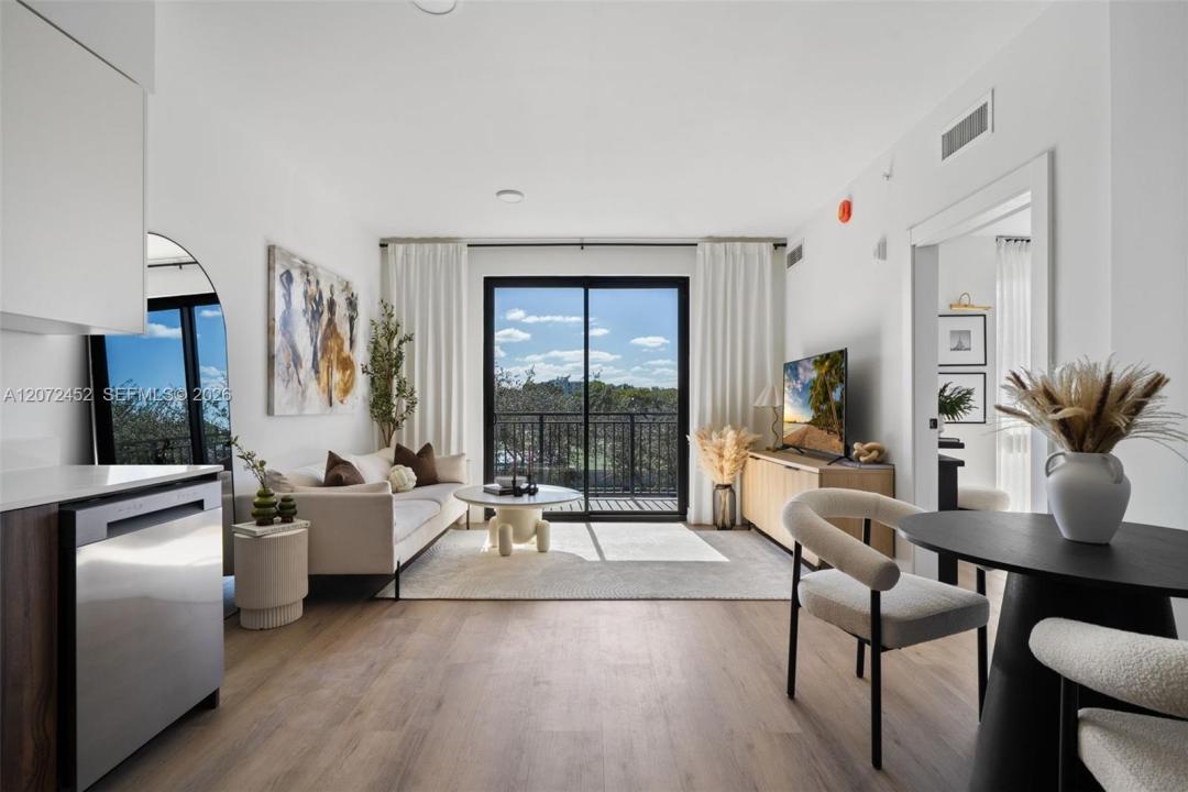 2479 NE 192nd St 304, Miami, Florida 33180, Stati Uniti