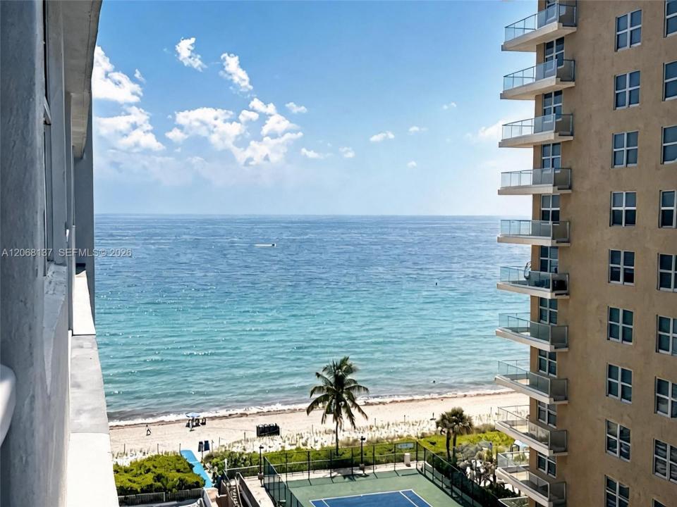 1904 S Ocean Dr 1206, Hallandale Beach, Floride 33009, États-Unis