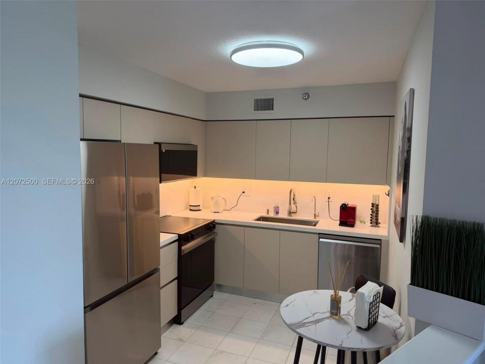 3400 NE 192nd St 511, Aventura, Floride 33180, États-Unis