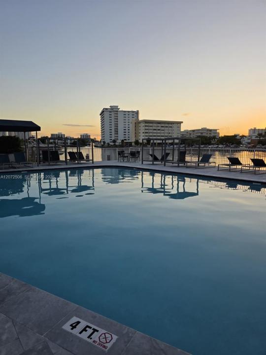 1833 S Ocean Dr 809, Hallandale Beach, Florida 33009, Stati Uniti