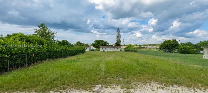 11821 SW 213th St, Miami, Florida 33177, USA