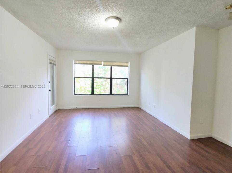 4241 W Mcnab Rd 27, Pompano Beach, Florida 33069, USA