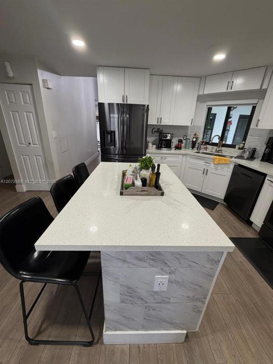 10958 SW 72nd TER, Miami, Florida 33173, USA