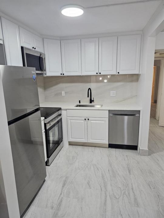 555 Purdy Lane 114, Palm Springs, Florida 33461, Stati Uniti