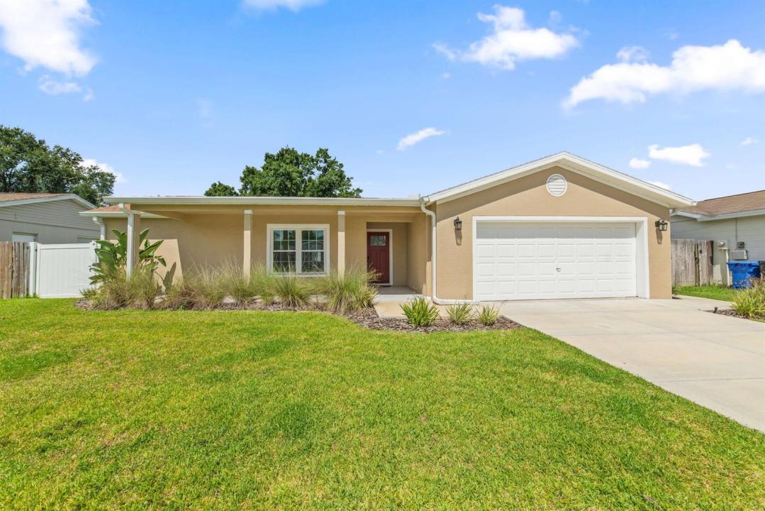 1003 RED OAK Circle, Brandon, Floride 33511, États-Unis