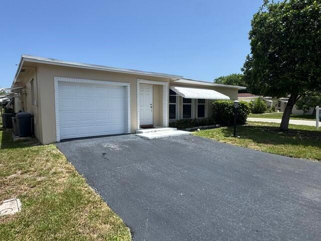 4890 NW 14th Terrace, Deerfield Beach, Floride 33064, États-Unis