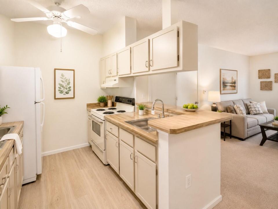 9690 S BELFORT Circle 215, Tamarac, Floride 33321, États-Unis