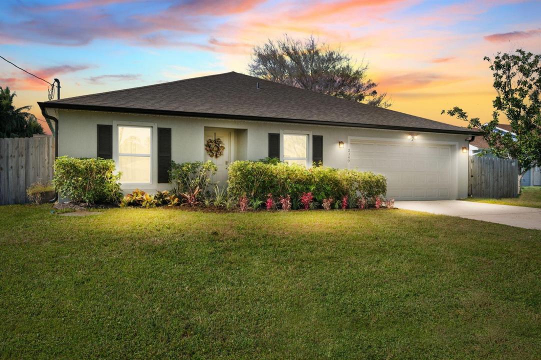 2349 SE Master Avenue, Port St. Lucie, Florida 34952, Stati Uniti