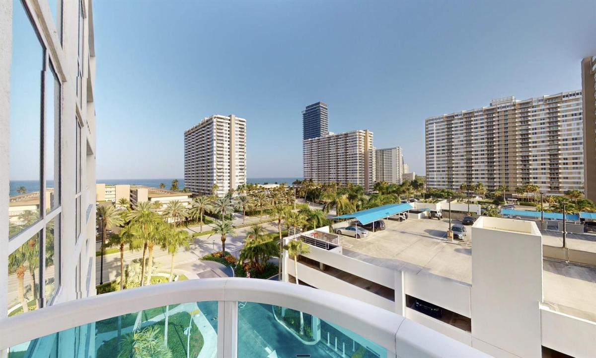 1945 S Ocean Drive 603, Hallandale Beach, Floride 33009, États-Unis