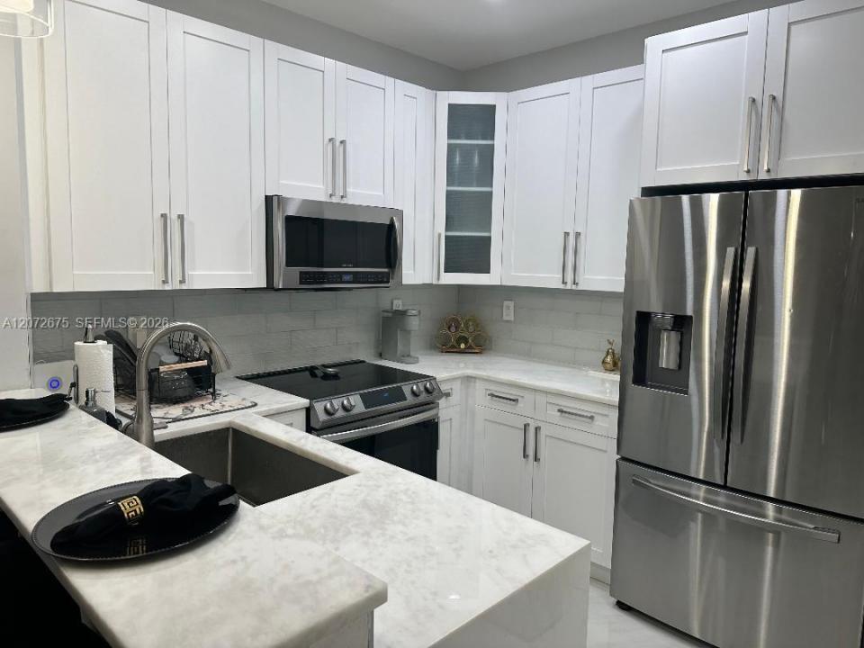 7690 S Southwood Cir, Davie, Florida 33328, Stati Uniti