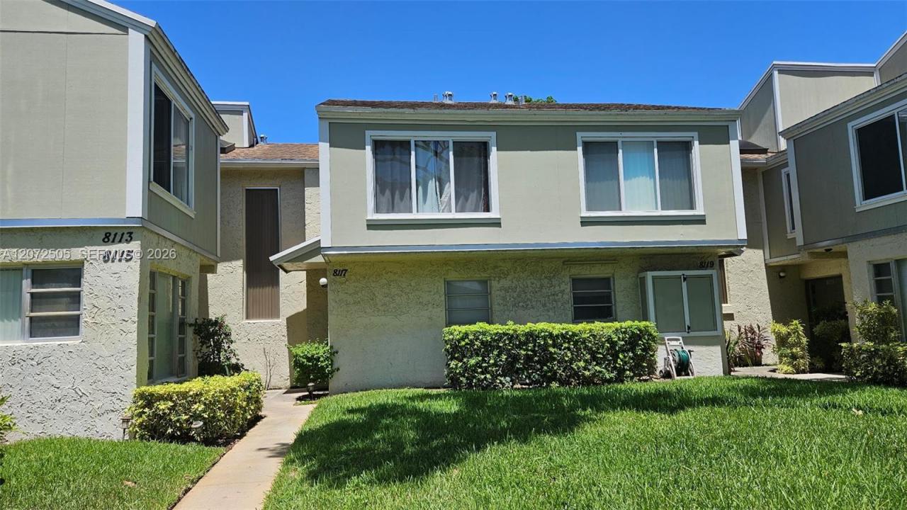 8117 Lagos De Campo Blvd D-2, Tamarac, Флорида 33321, Соединенные Штаты