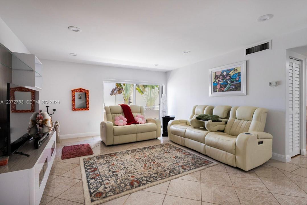7757 SW 86th St C-218, Miami, Floride 33143, États-Unis