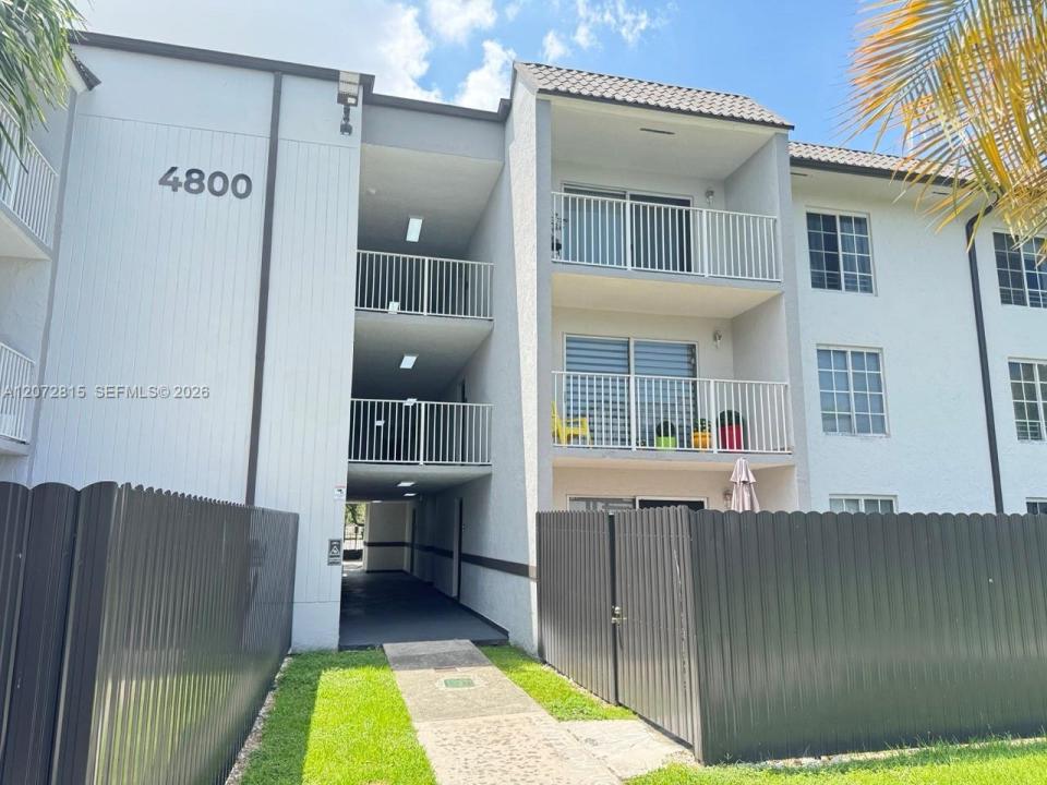 4800 NW 79th Ave 203, Doral, Floride 33166, États-Unis
